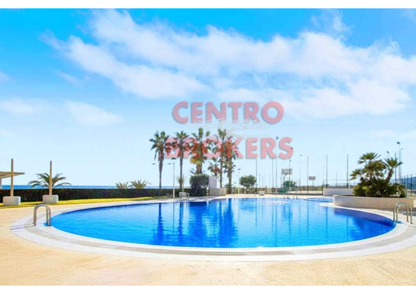 Apartament w I linii plaży z basenem w Cullera, Walencja